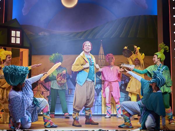 Dick Whittington 2023 The Other Richard Will Carey Company