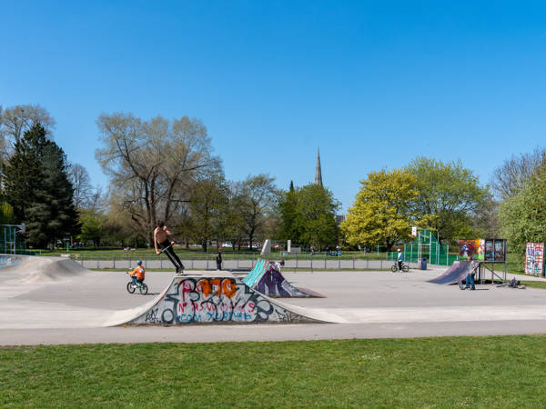 Churchill Gardens - Experience Salisbury