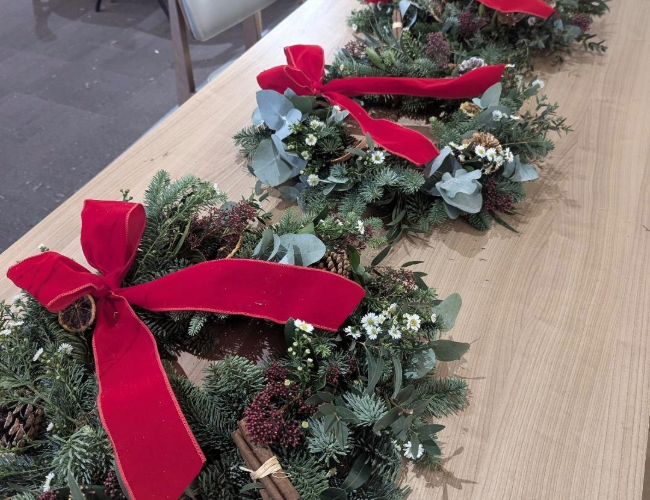 salisburybid_-_wreath_making.png