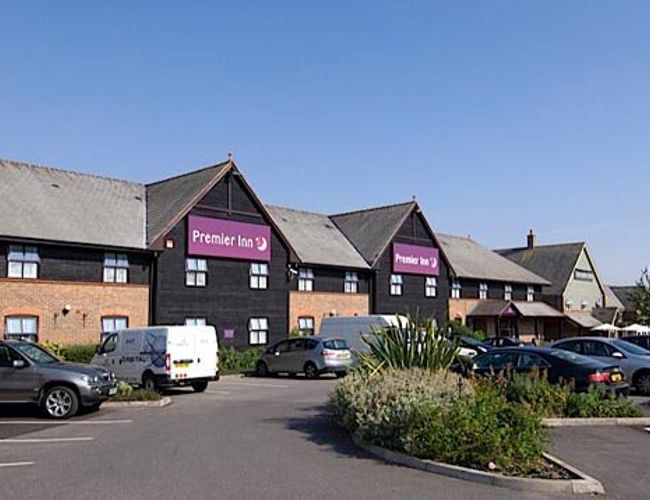 Premier Inn - North Bishopdown Hotel | Experience Salisbury
